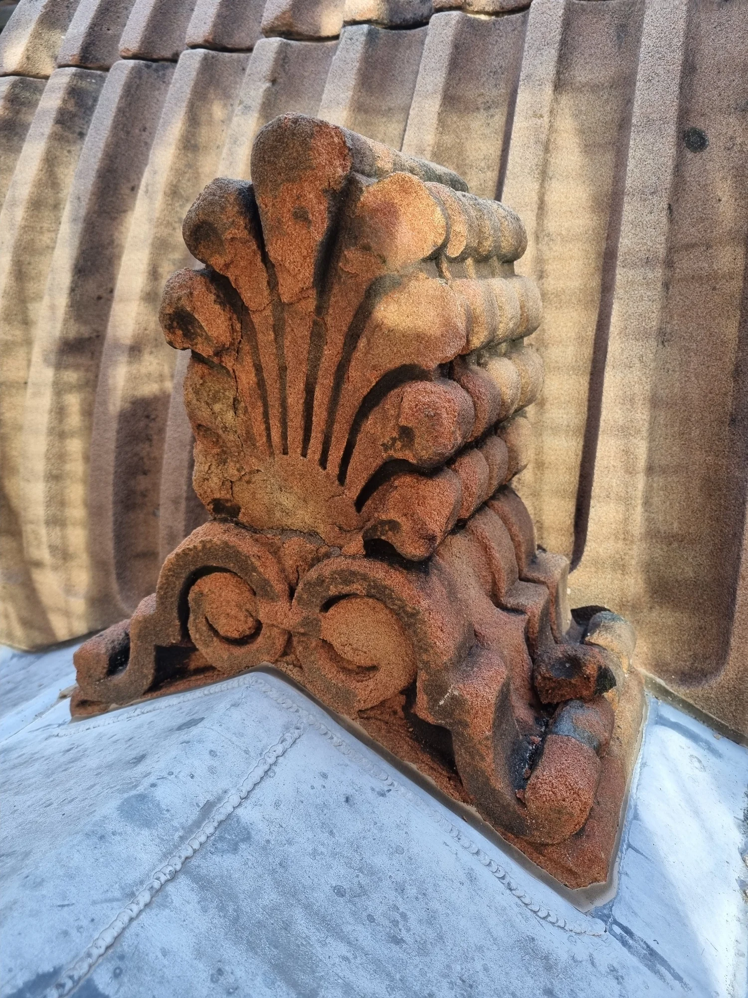 Frazer Fountain – Acroterium